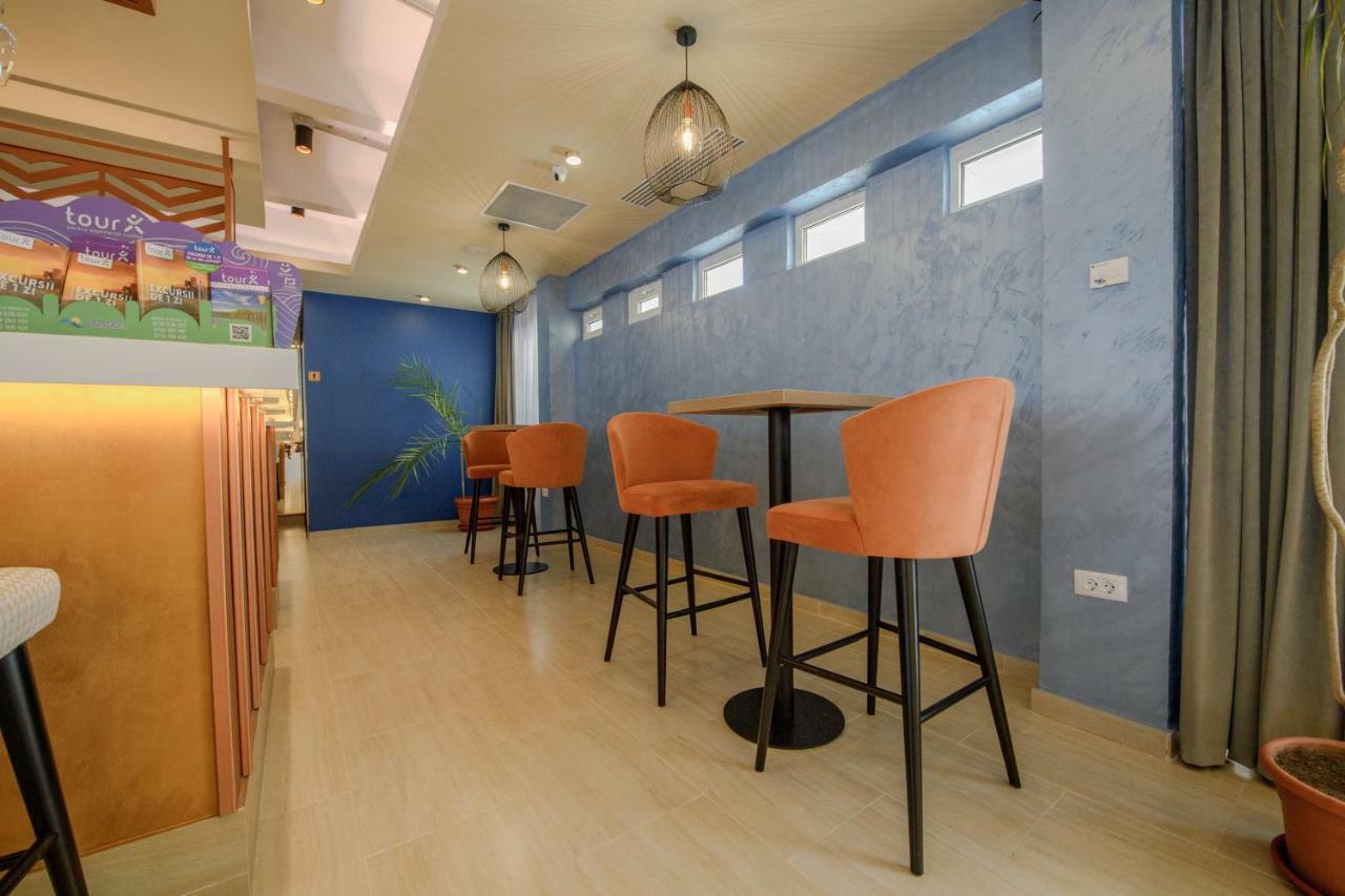 Hotel Piccadilly Mamaia Bagian luar foto